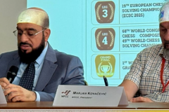 no-cartoon-but-a-real-photo-showing-Abdulla-and-Marjan-wearing-strange-headgear