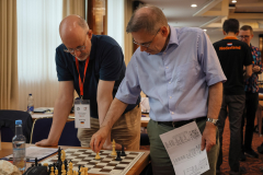 MGC0886v_FR_260810